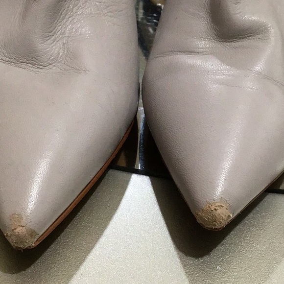 Marc Fisher Ulani Pointed toe grey leather block heel ankle booties size 8 - Picture 3 of 5